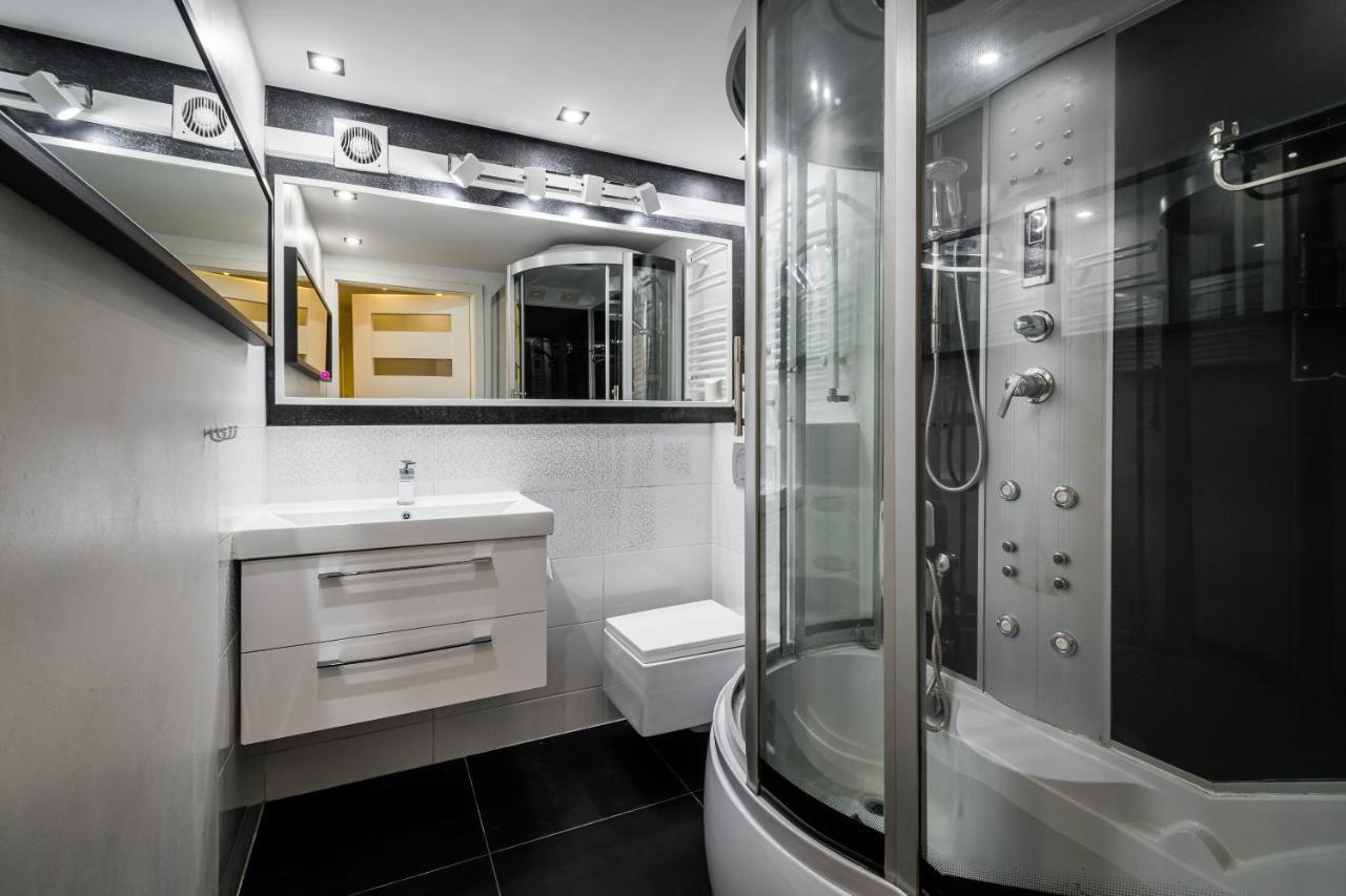 Apartament Glamour Konarskiego Wawelofts Cracovia Esterno foto