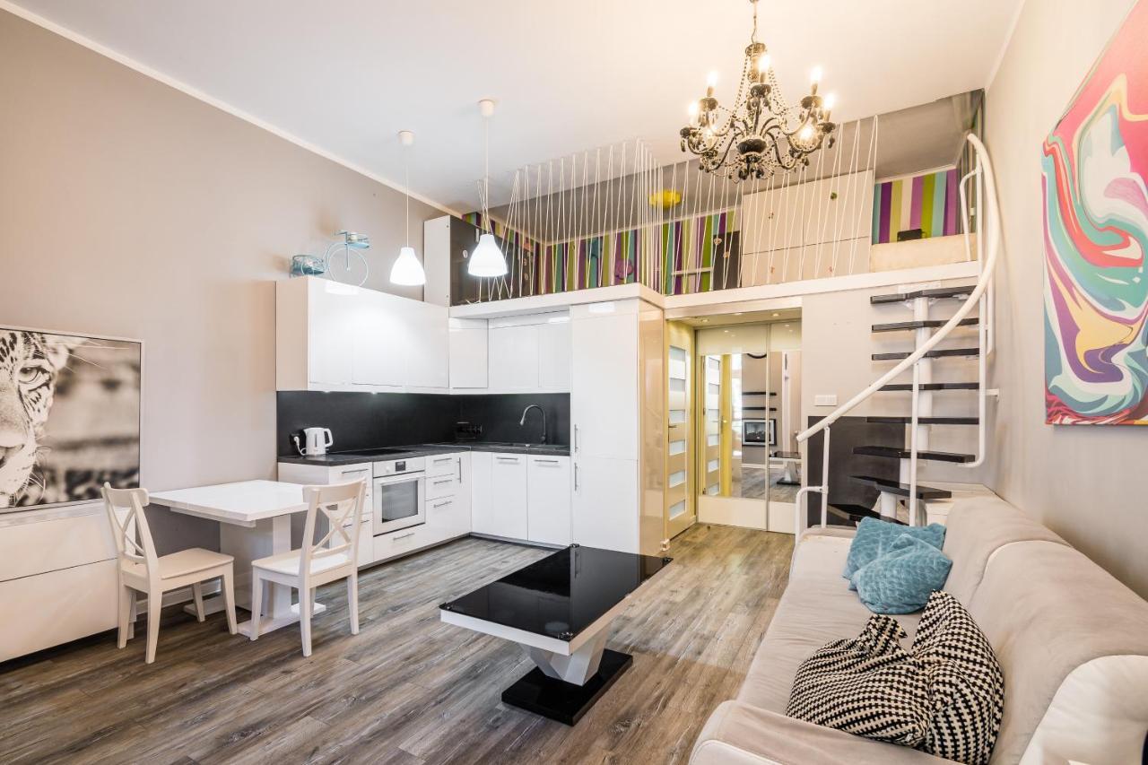 Apartament Glamour Konarskiego Wawelofts Cracovia Esterno foto
