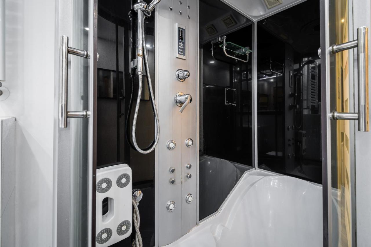 Apartament Glamour Konarskiego Wawelofts Cracovia Esterno foto